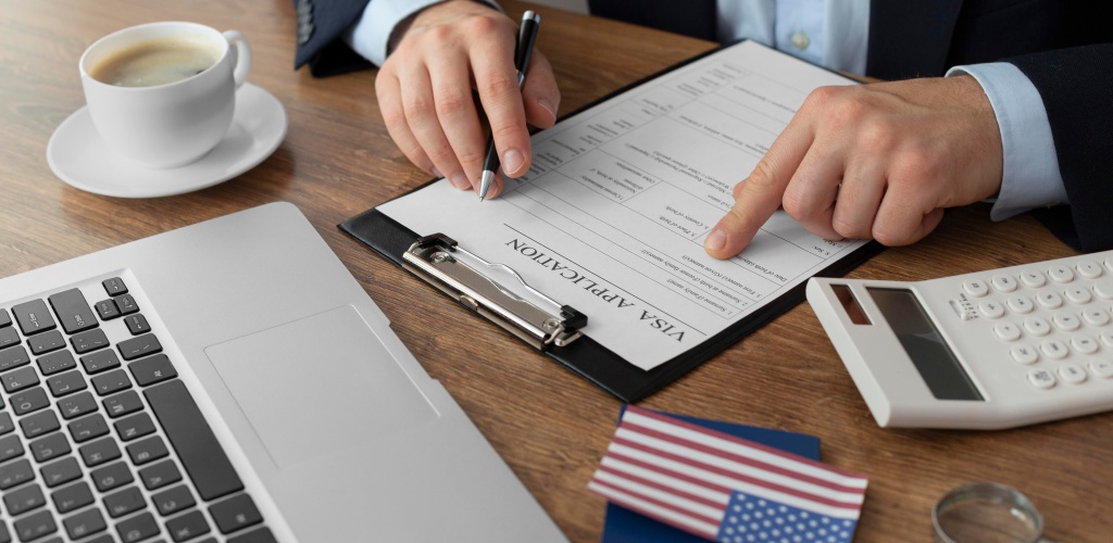 Take advantage of exclusive flight booking offers with Travel Window Canada. We provide affordable fares to various global destinations including India and Dubai.